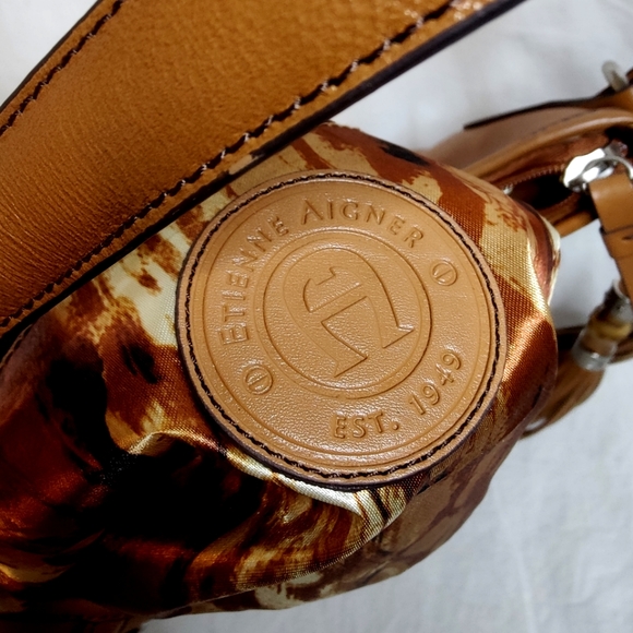 Etienne Aigner Genuine Leather Shoulder Bag EUC ❤️ - Picture 14 of 14